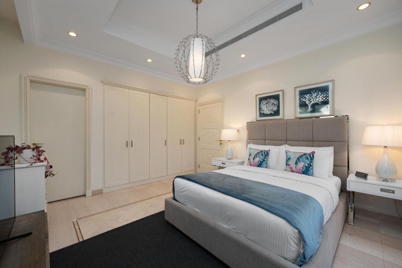 Maison Privee - Exclusive With Private Pool, Garden & *