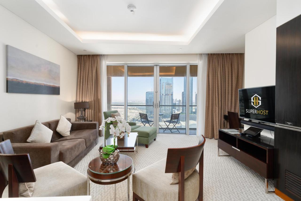 Superhost - Luxurious With Breathtaking Skyline View - Address Mall