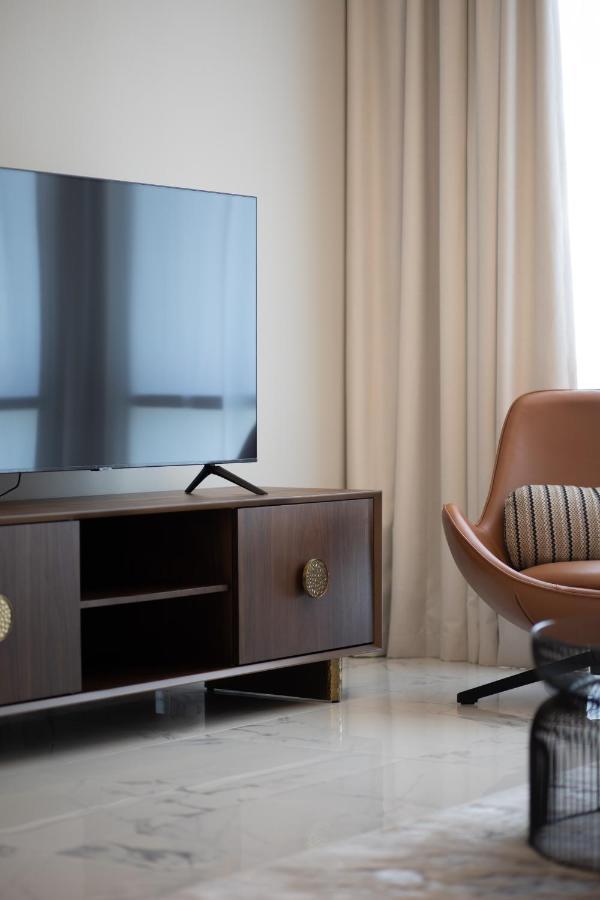 Sunny Sky 2 Bedrooms With Pool View Meera Tower Apartment