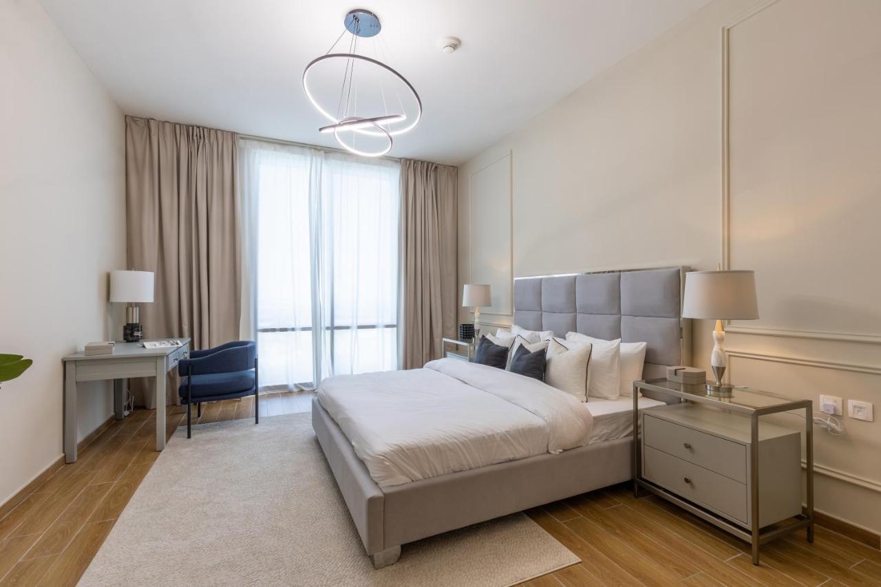 Sunny Sky 2 Bedrooms With Pool View Meera Tower Dubai