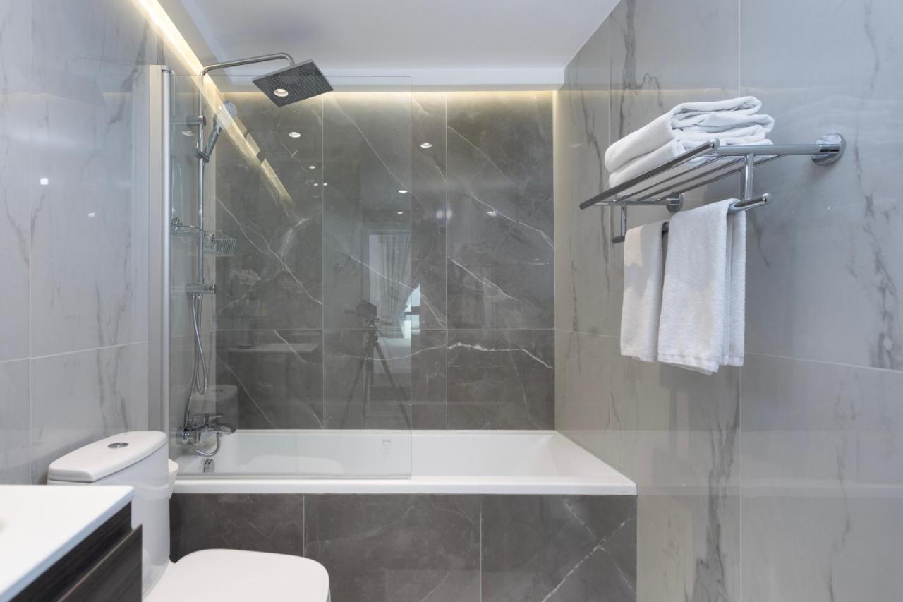 Modern Brand New 1br Homes At Greens Dubai