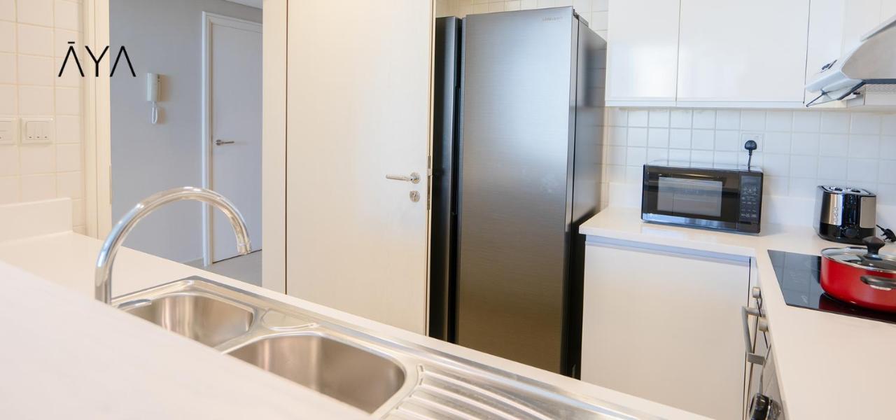 Beachfront Bliss 1br In Marina *