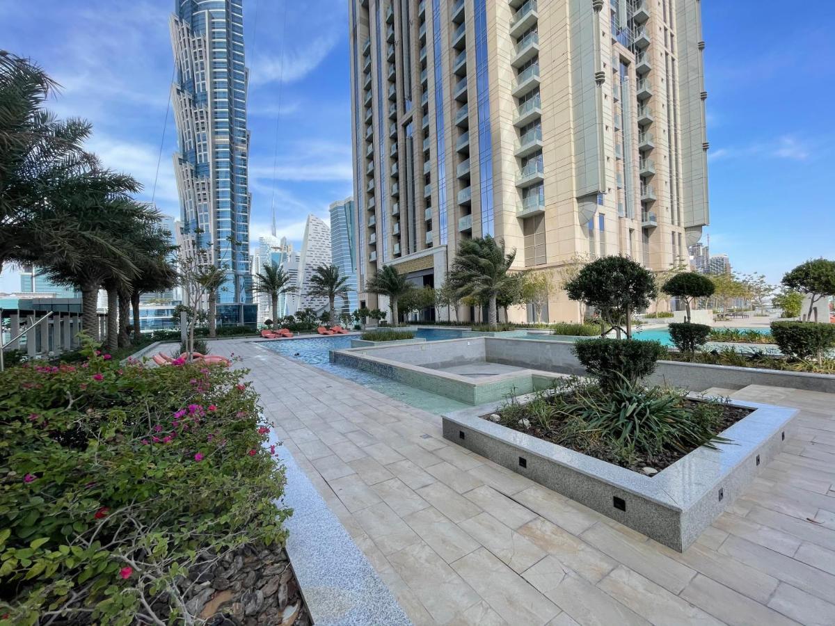 Sunny Sky 2 Bedrooms With Pool View Meera Tower Apartment Dubai
