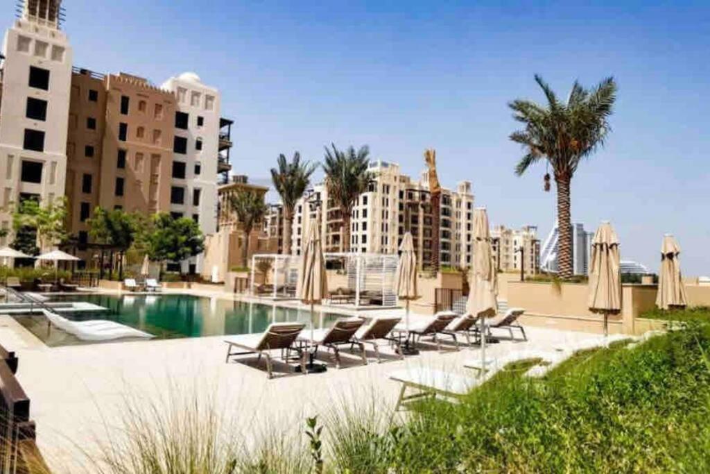 Spacious 2 Bedroom In Madinat Jumeirah Living *