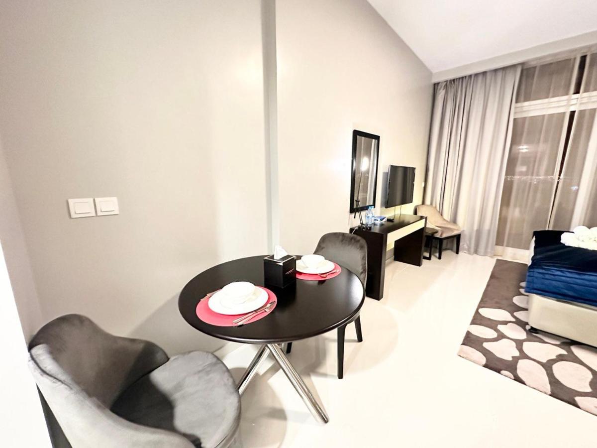 Luxury Living - Amazing In Artesia Damac Hills Apartment Dubai