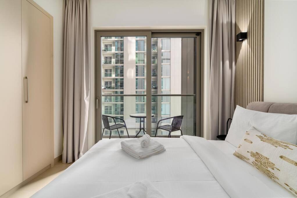 10min From Burj Khalifa - Sobha Creek Vistas Reserve Apartment *
