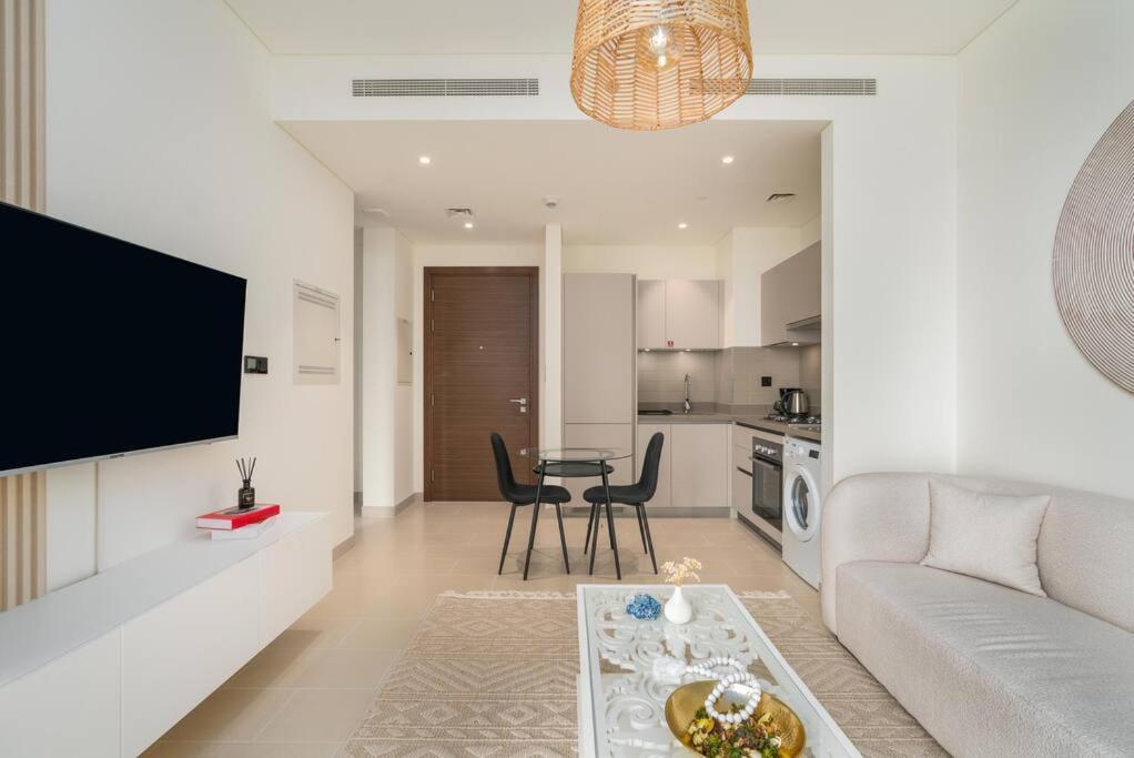 Apartment 10min From Burj Khalifa - Sobha Creek Vistas Reserve Dubai