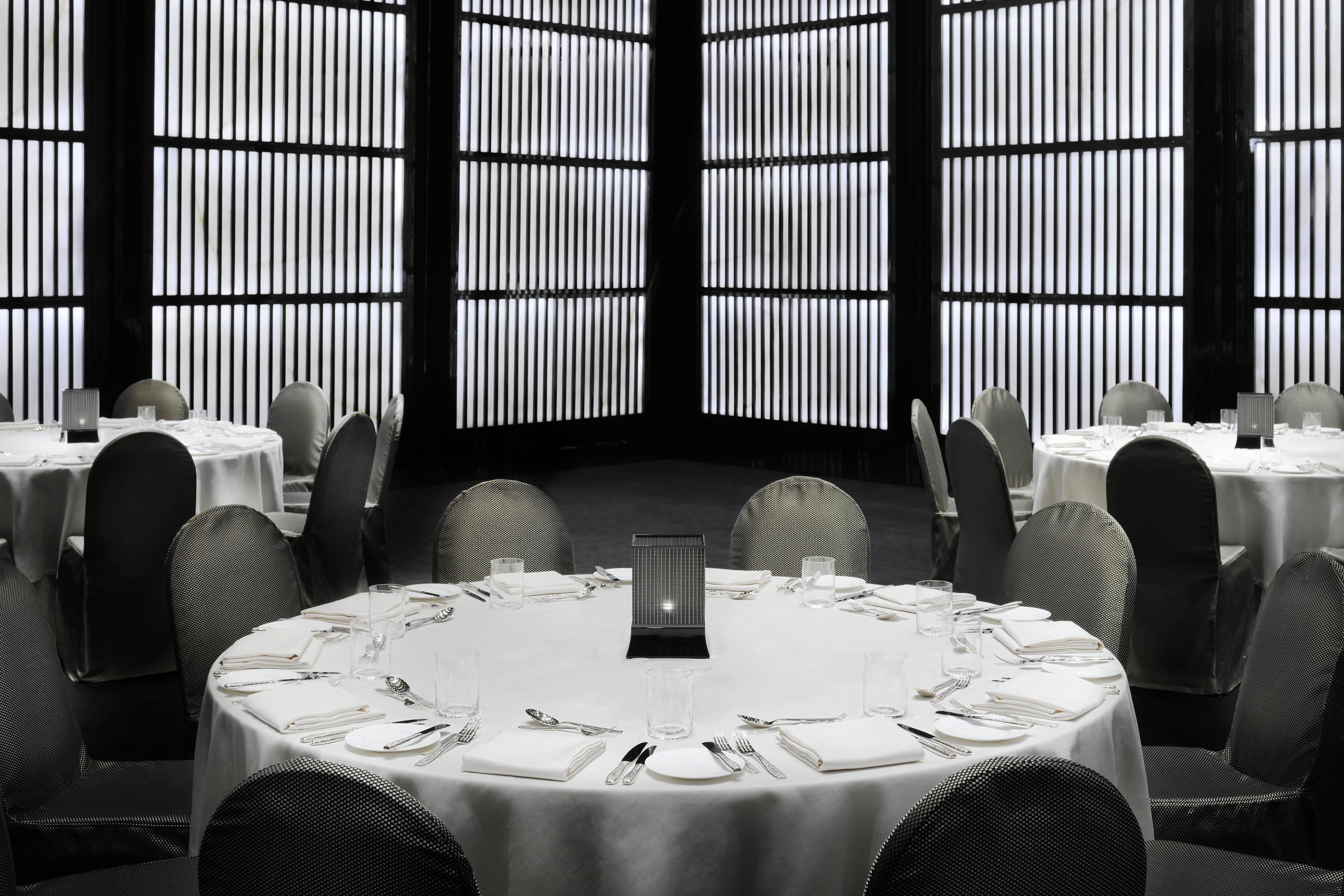 Armani Dubai, Burj Khalifa Dubai