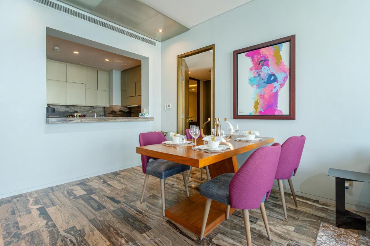 Chic With Fendi Design, Panoramic Full Sea-view * Dubai