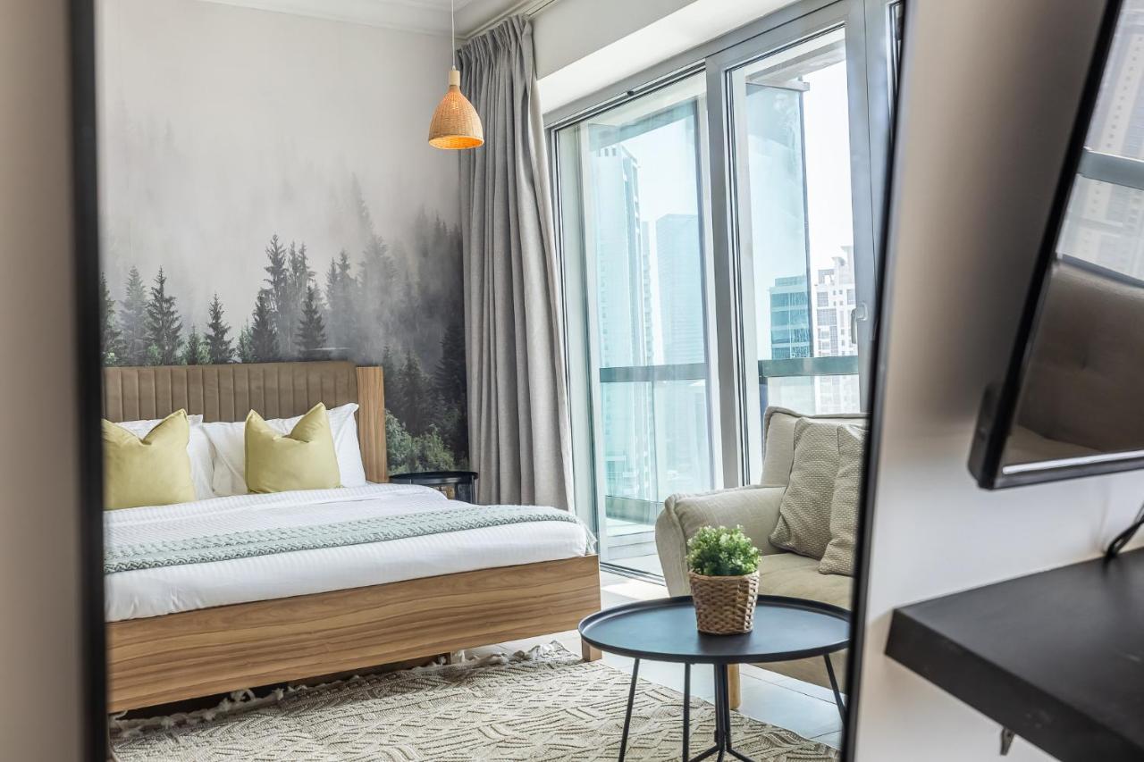Spacious In Downtown I 8 Boulevard Walk Apartment *