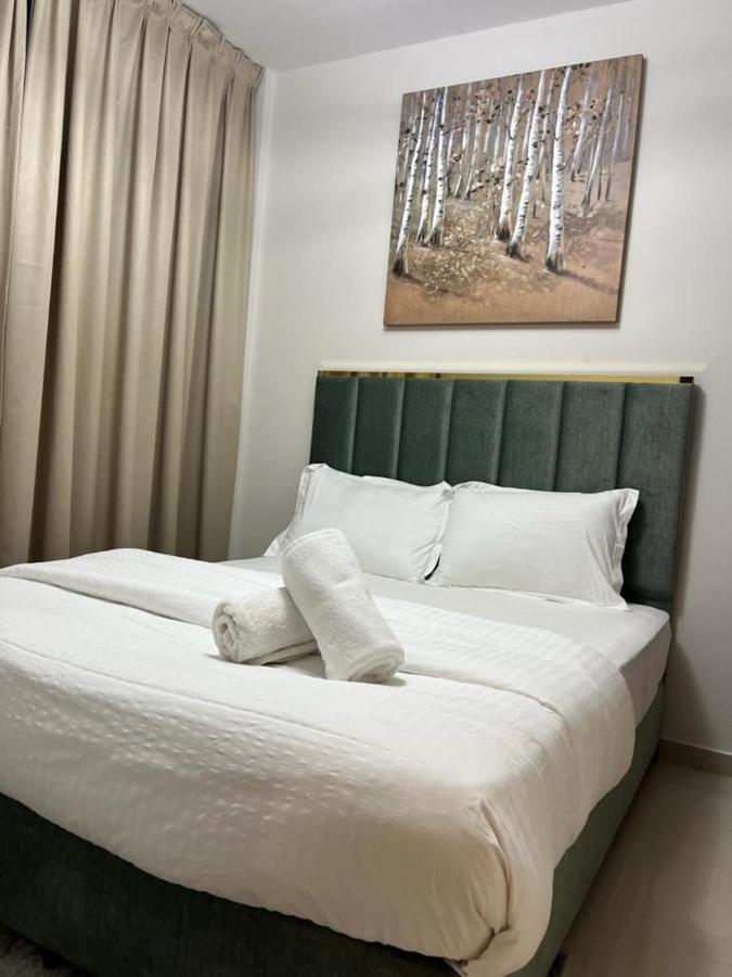 Vacation In Damac Hills 2 * Dubai