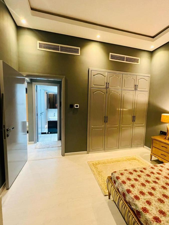 Ultra Luxury Fully Furnished 1bhk *