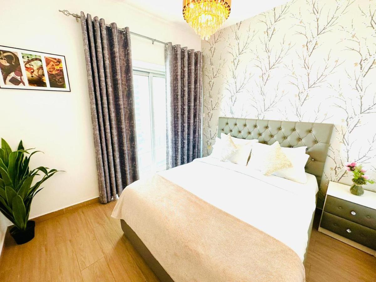 Diamond Classic - 2 Bedroom - Marina *