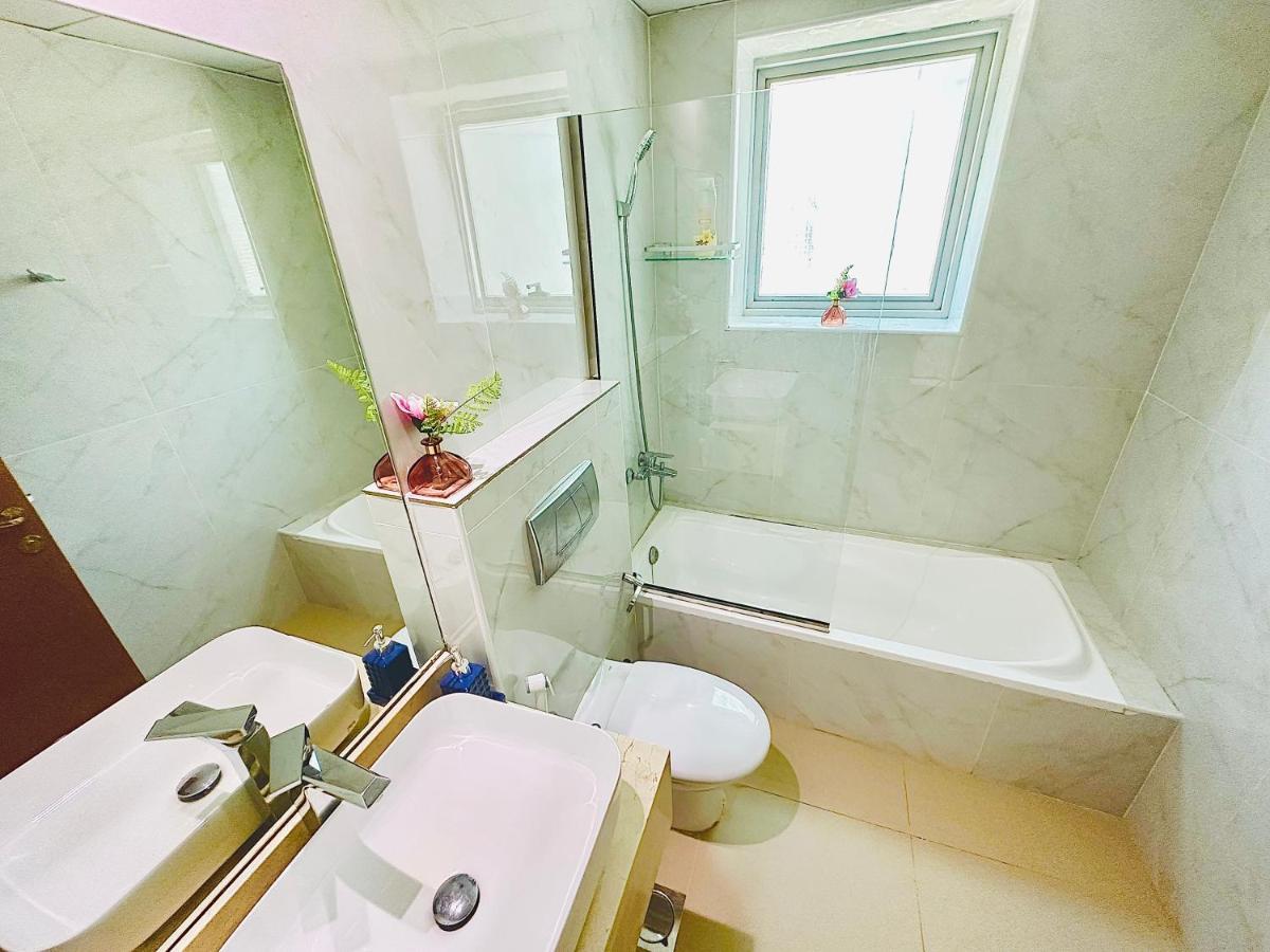 Diamond Classic - 2 Bedroom - Marina