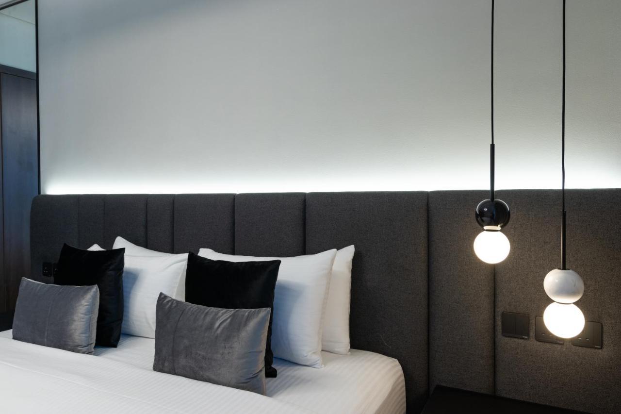 Apartment Homesgetaway - Contemporary 1 Bedroom In J One *