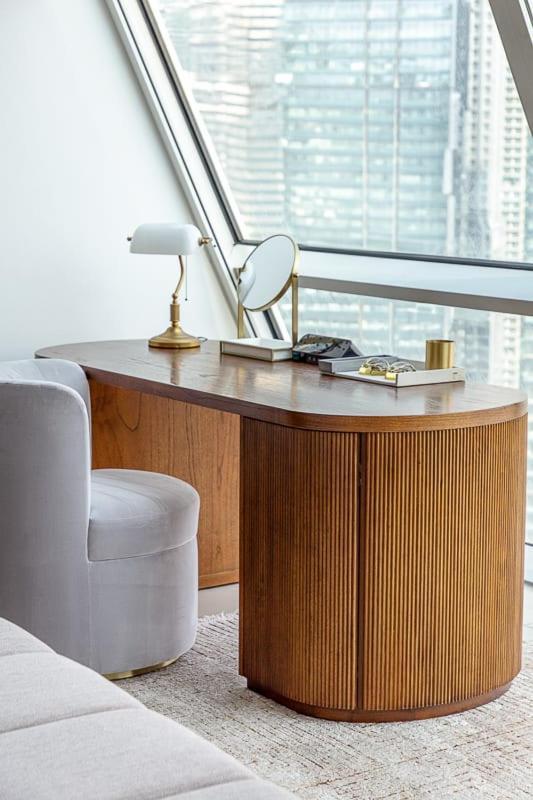 Frank Porter - Marina Terrace Tower Apartment Dubai