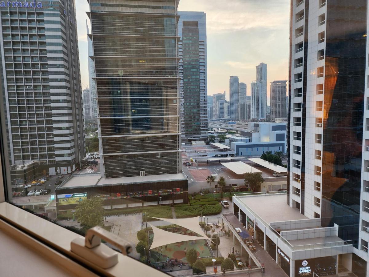Stunning New With Amazing Views In Jlt Dubai
