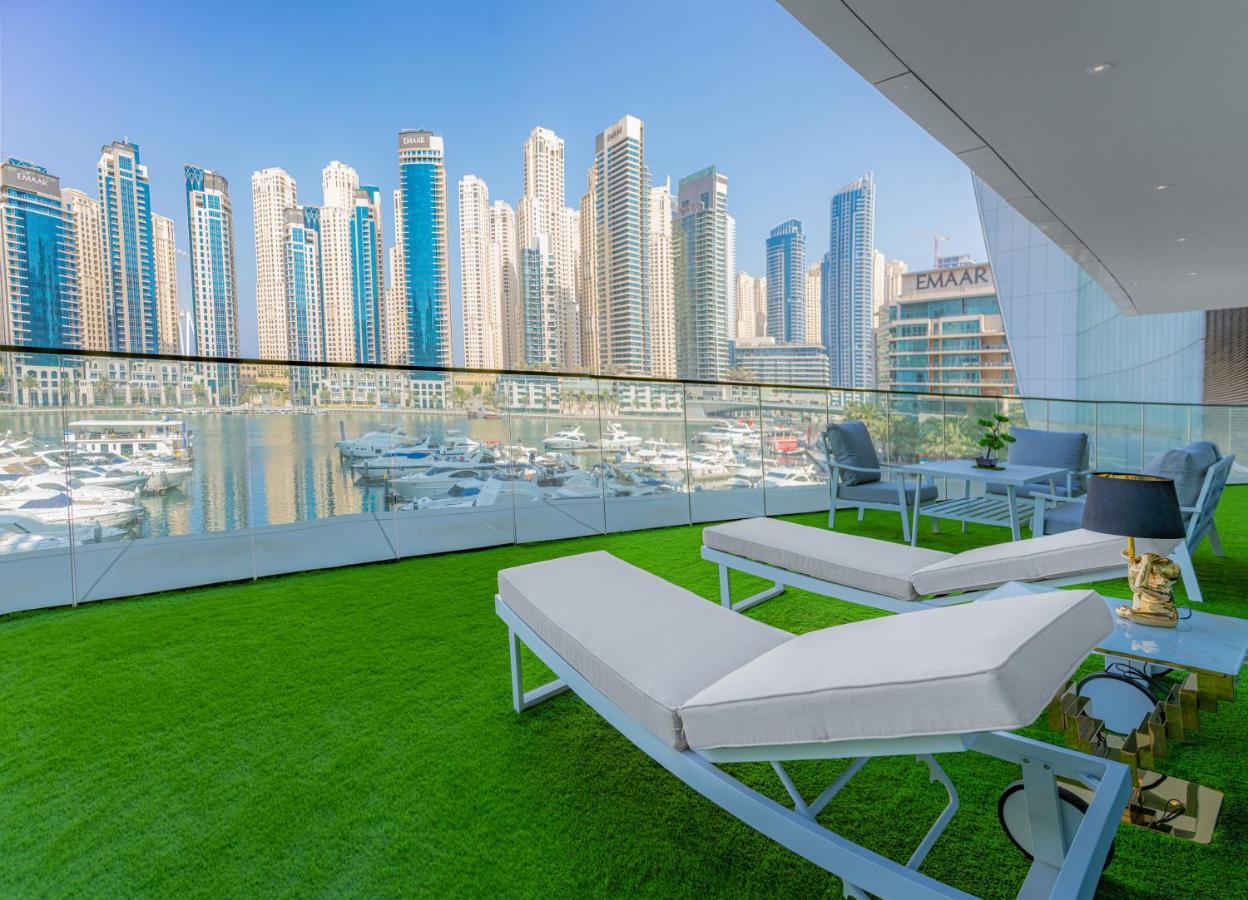 Vida Marina & Yacht Club , And Residences , Luxurious 2br