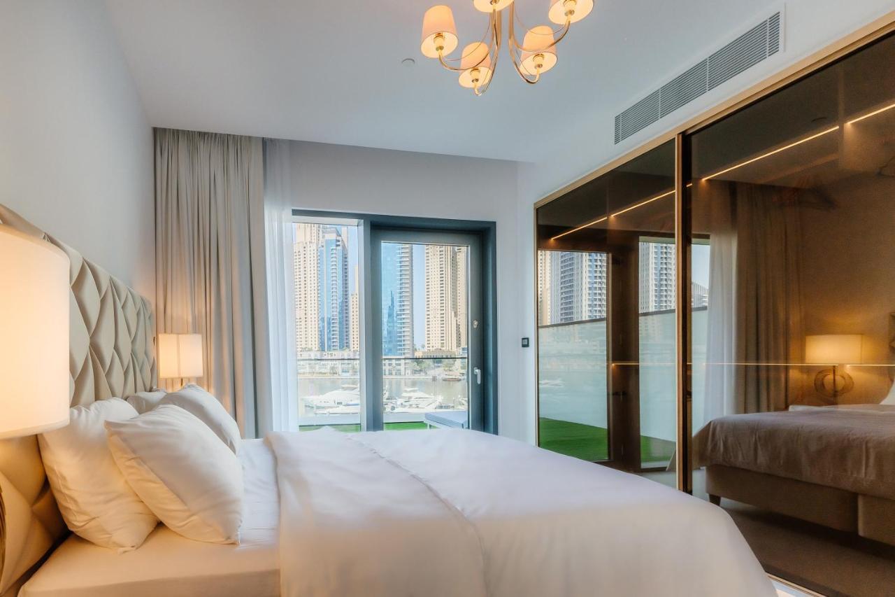 Vida Marina & Yacht Club , And Residences , Luxurious 2br