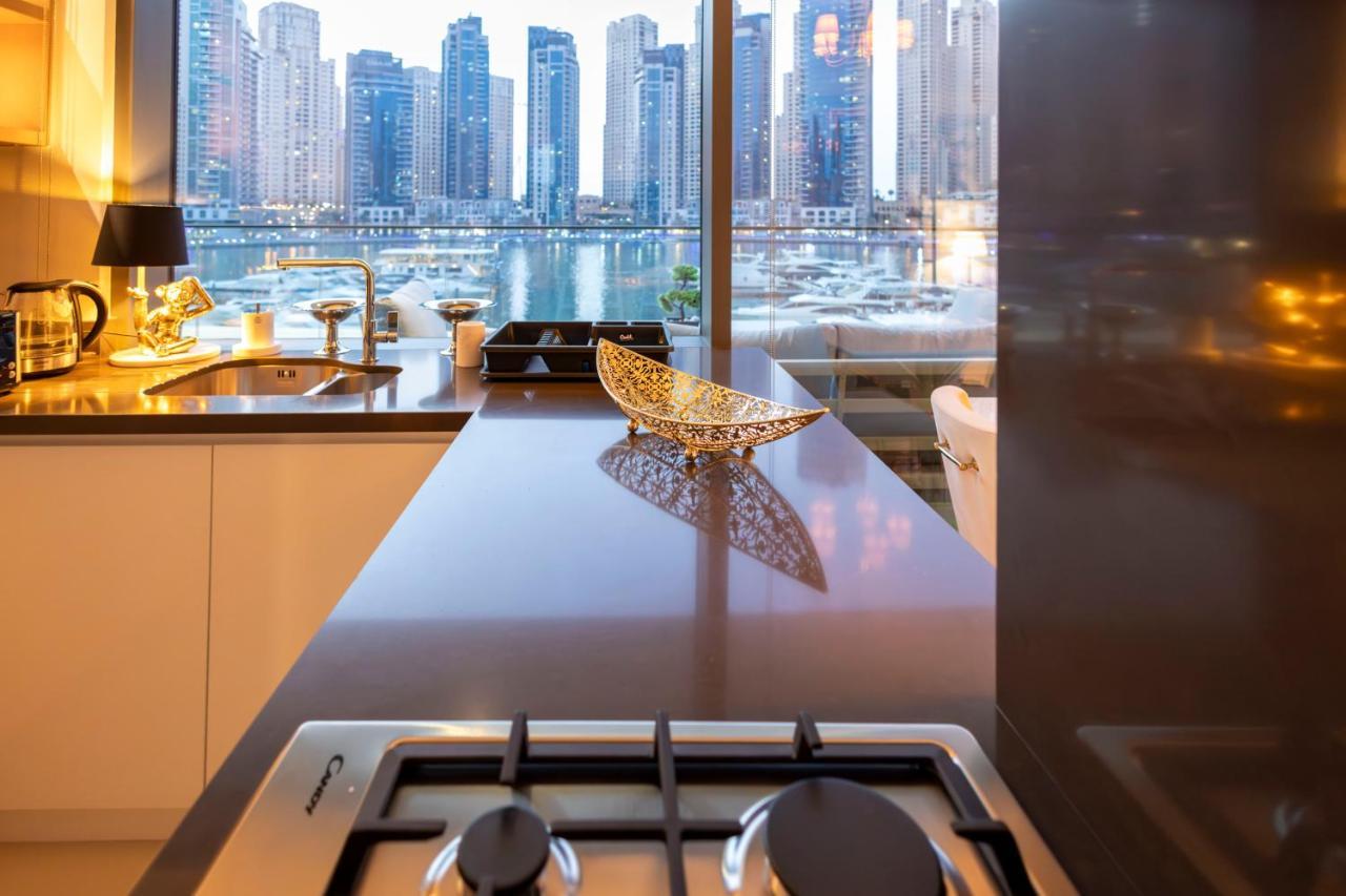 Apartment Vida Marina & Yacht Club , And Residences , Luxurious 2br