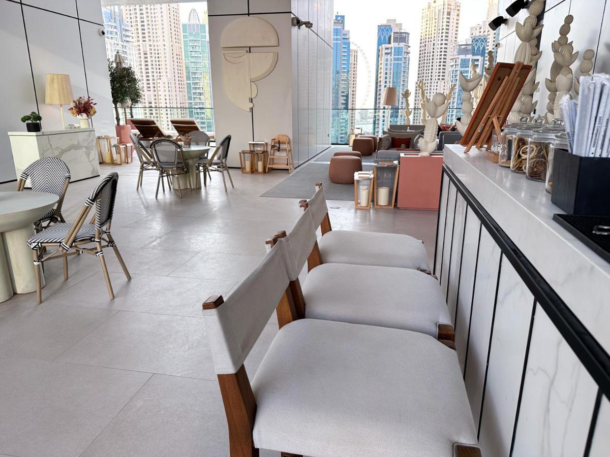 Vida Marina & Yacht Club , And Residences , Luxurious 2br Apartment *