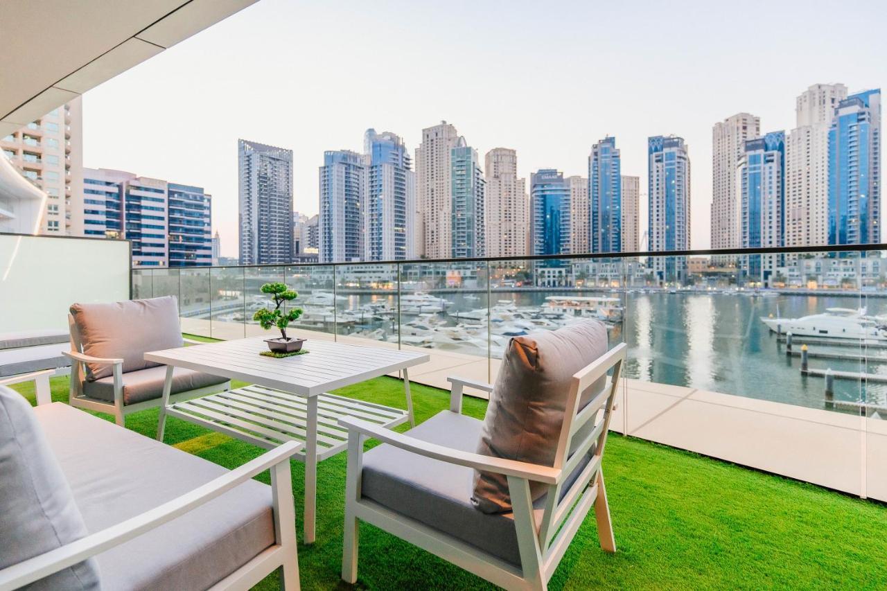 Vida Marina & Yacht Club , And Residences , Luxurious 2br *