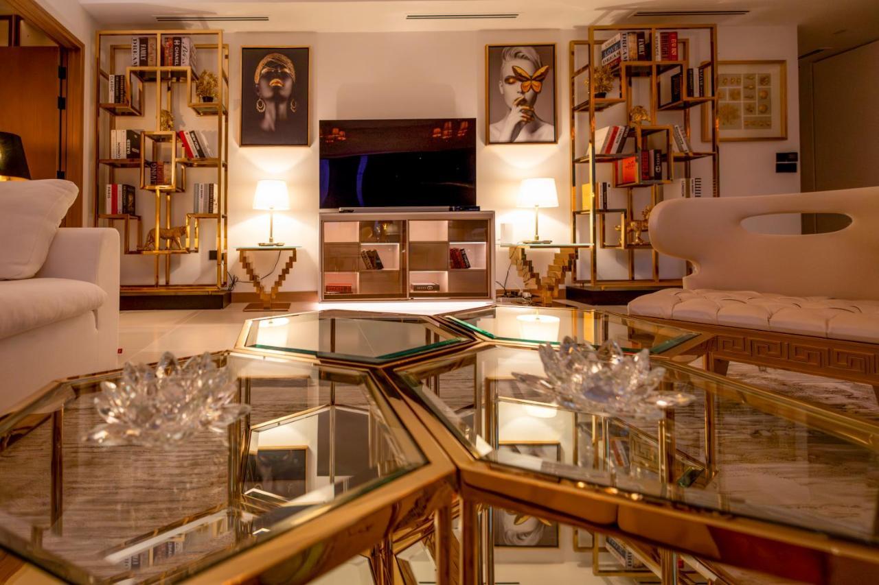 Apartment Vida Marina & Yacht Club , And Residences , Luxurious 2br *