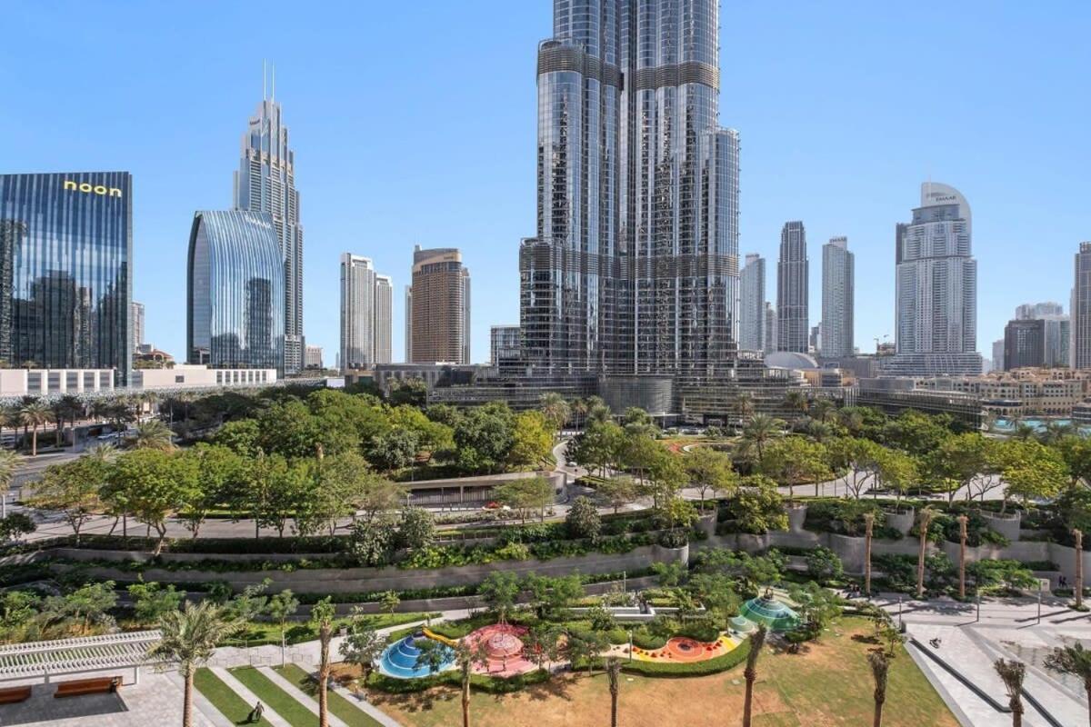 Luxurious 3-bedroom Facing Burj Khalifa In The Address Opera Dubai