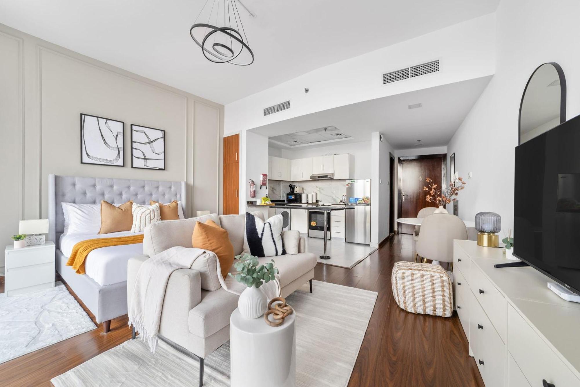 Silkhaus Chic Near Silicon Oasis Shopping Mall Apartment *