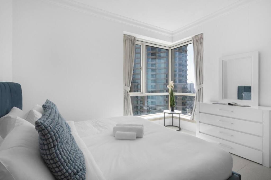 Apartment Breathtaking 2br W/180 Degree Views - Marina