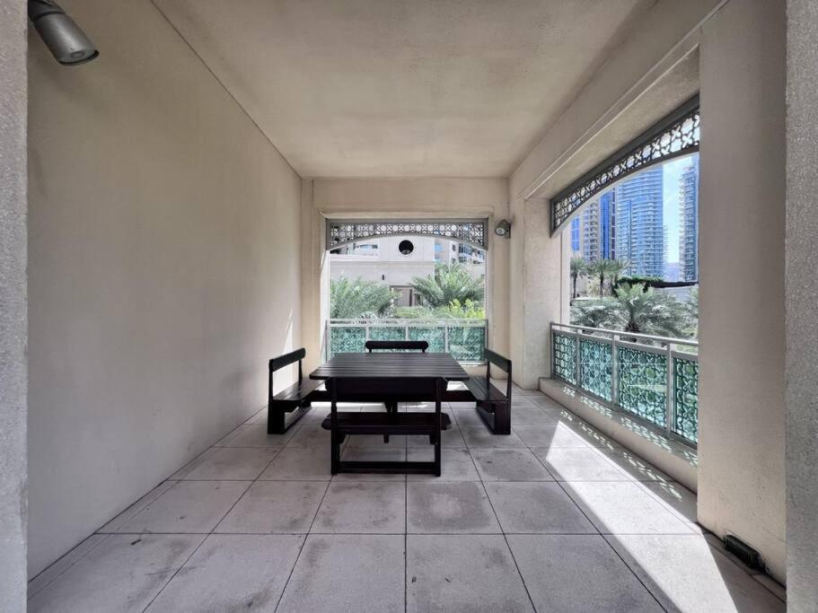 Apartment Breathtaking 2br W/180 Degree Views - Marina *