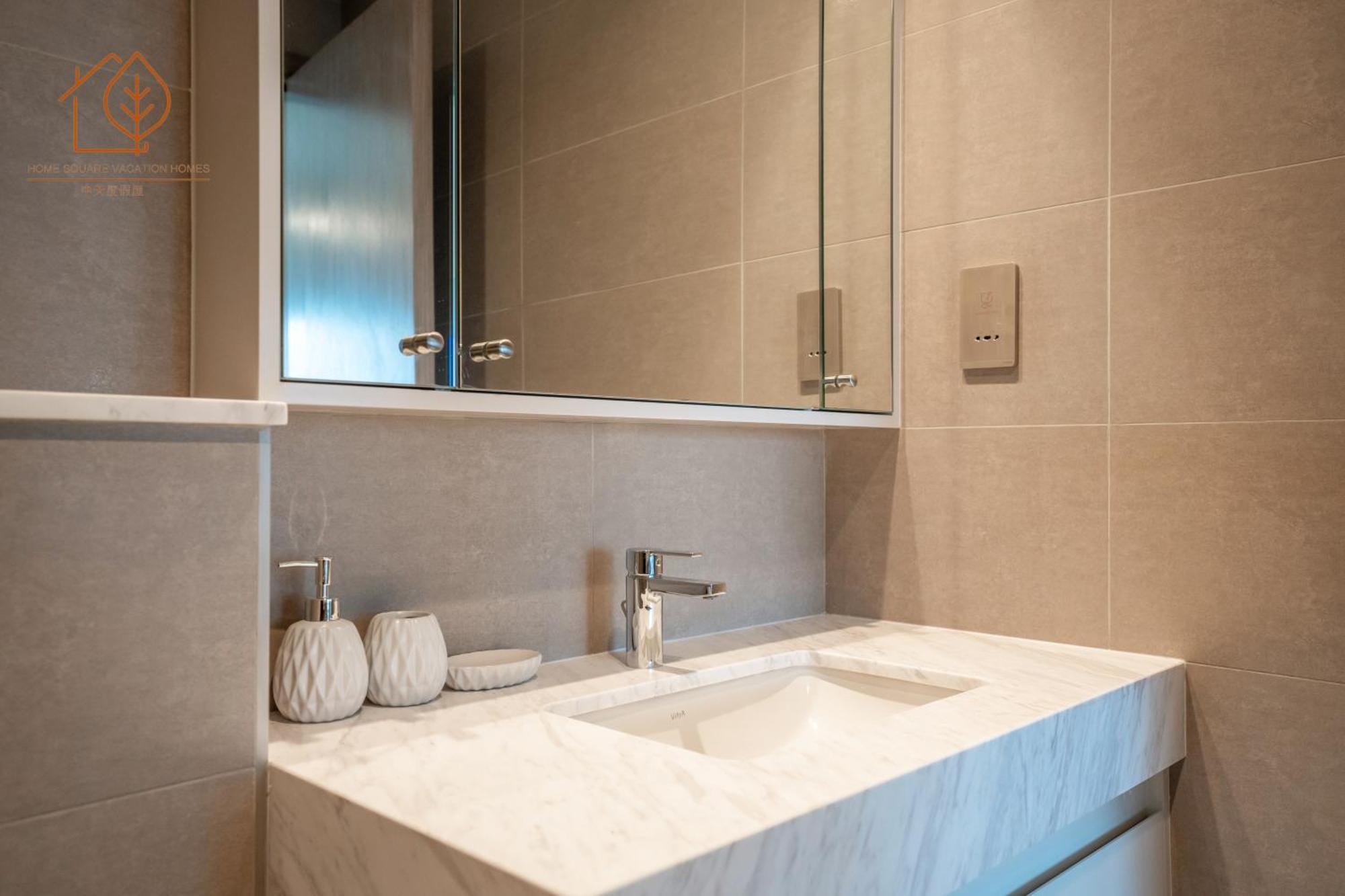 Cozy 2-bed Next To Mall 181br-2 * Dubai