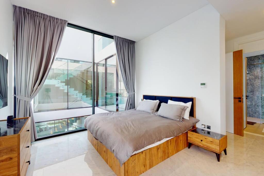 Villa Luxurious 5 Bed - Al Barari Dubai