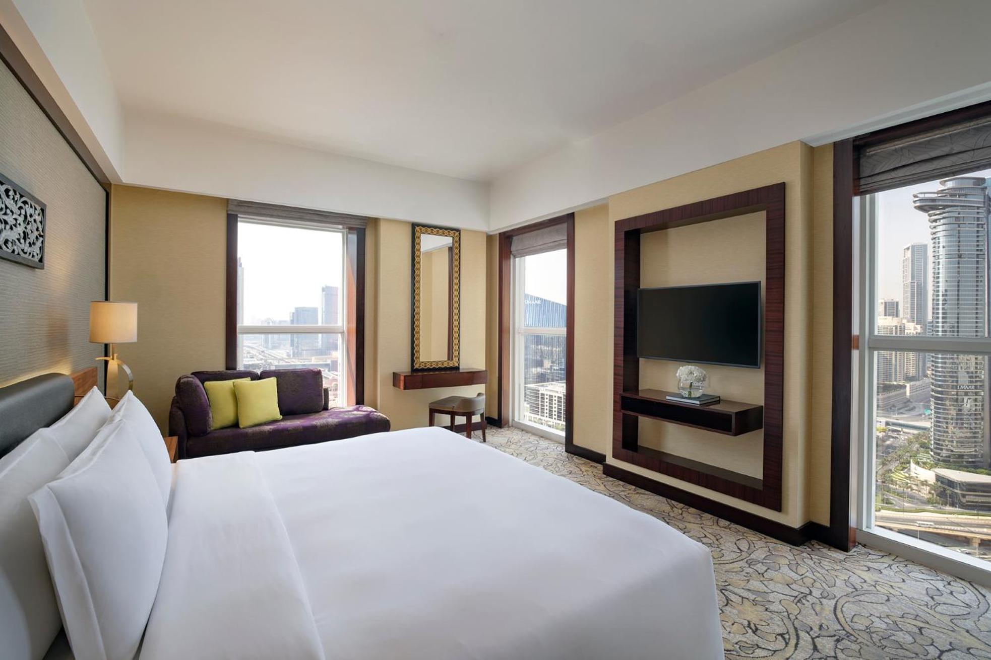 Dusit Thani 5* Dubai