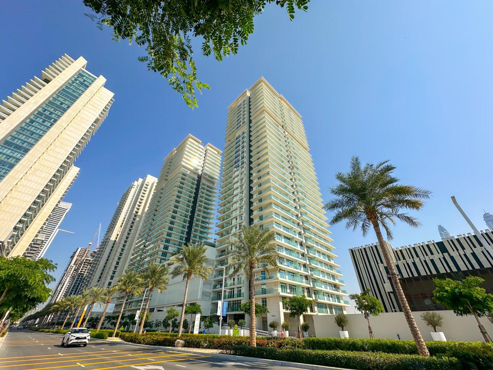 Daire Eden's Homes & - Sunrise Bay Emaar Beachfront