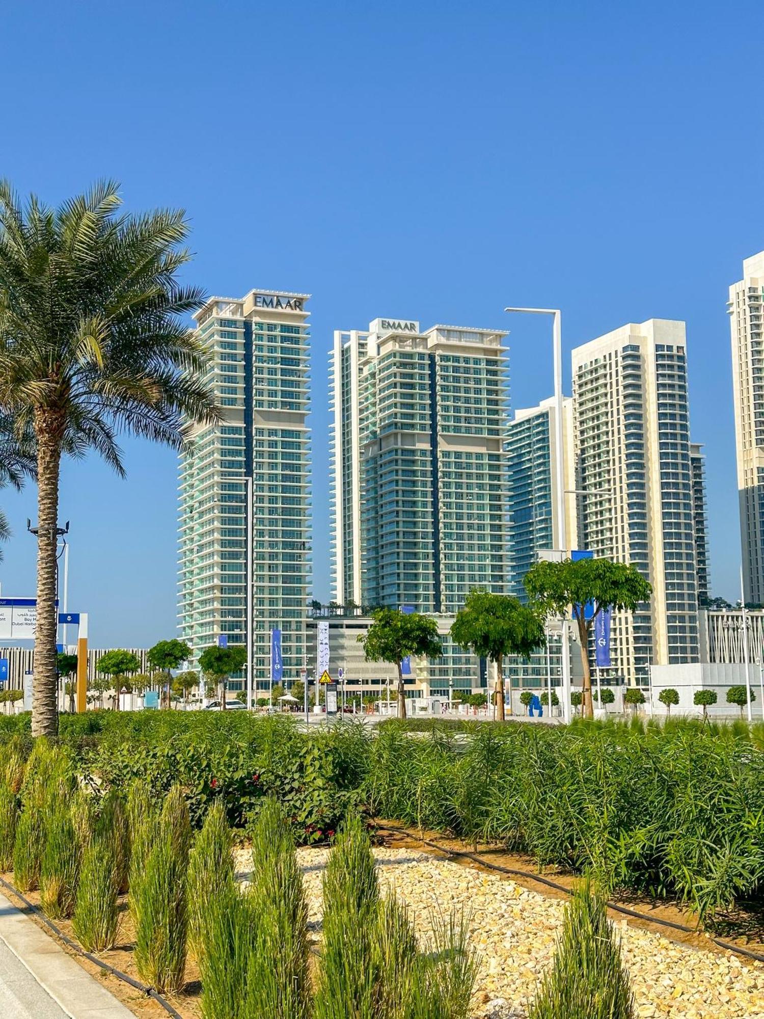 Daire Eden's Homes & - Sunrise Bay Emaar Beachfront *