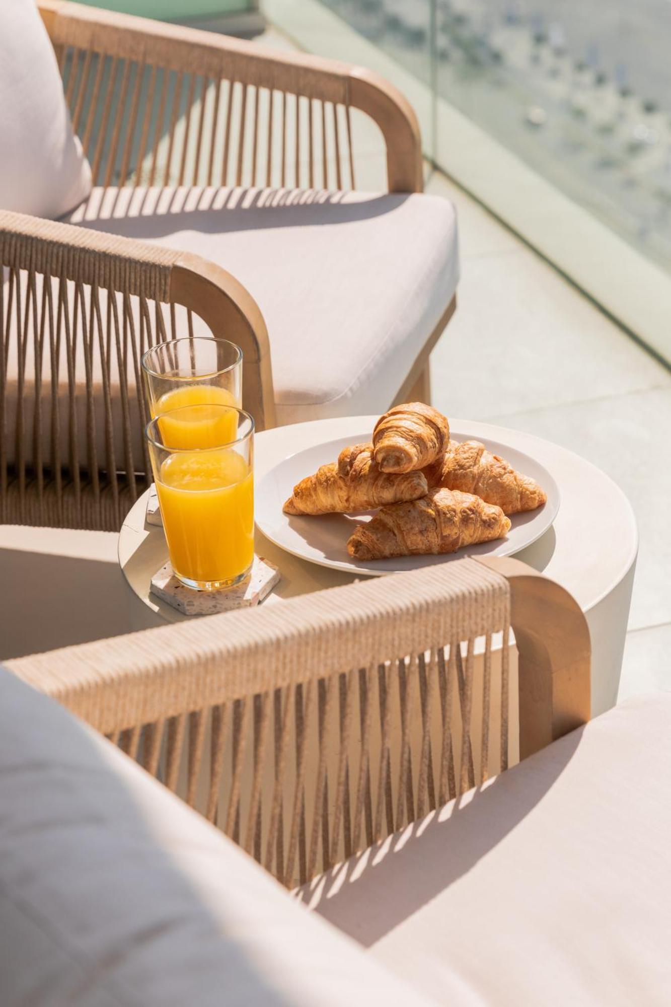 Daire Eden's Homes & - Sunrise Bay Emaar Beachfront Dubai
