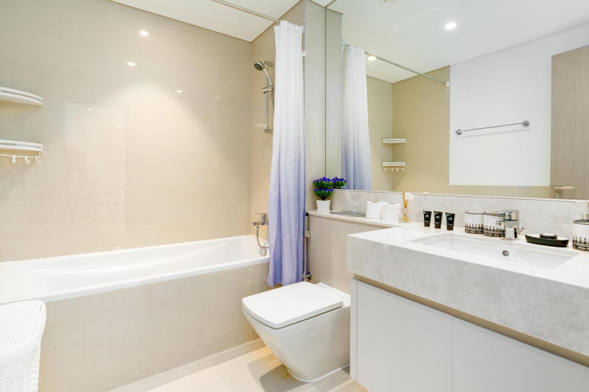 Apartment Downtown 1br In Act Towers Near Burj Khalifa