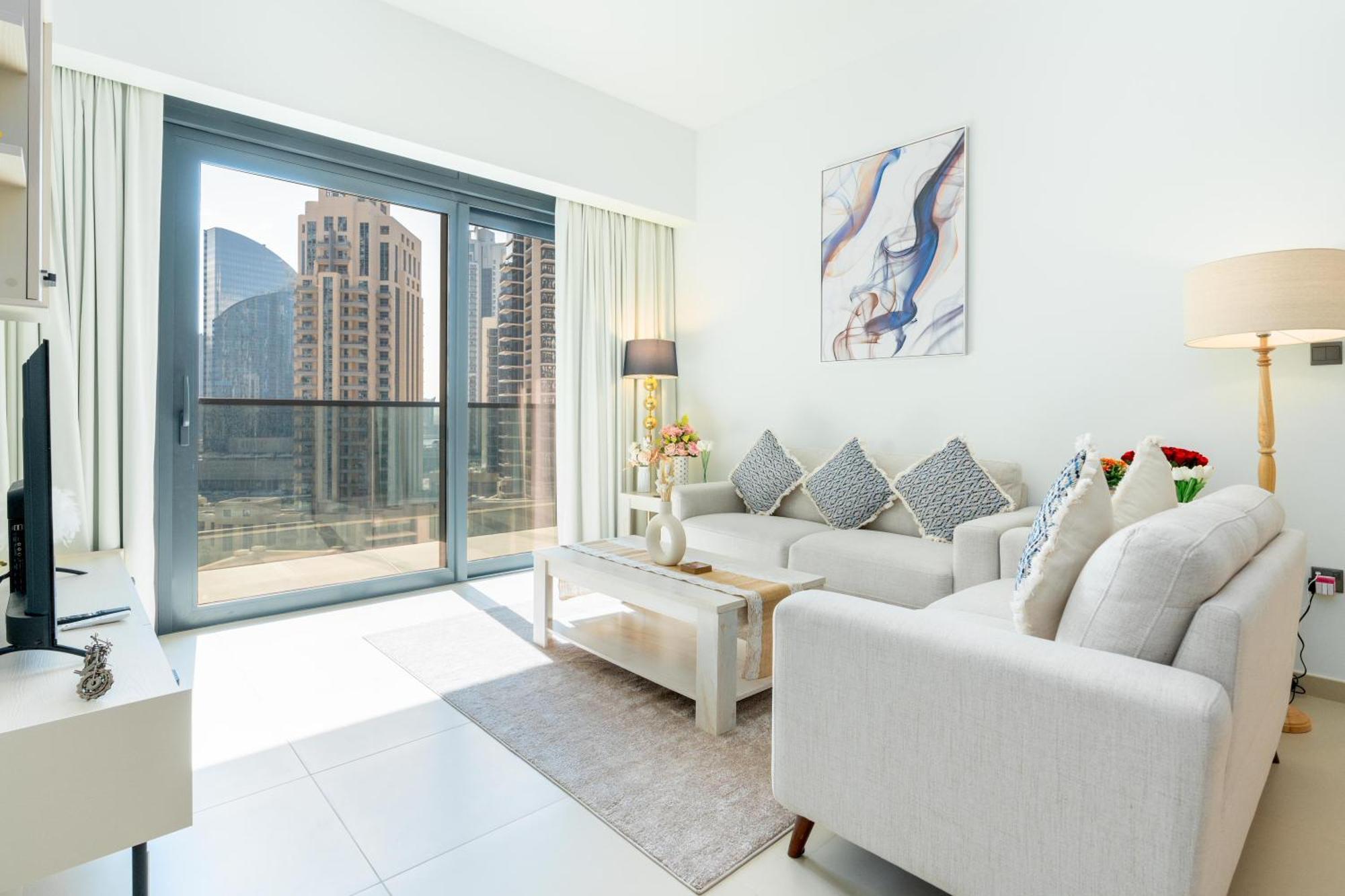 Downtown 1br In Act Towers Near Burj Khalifa Apartment Dubai