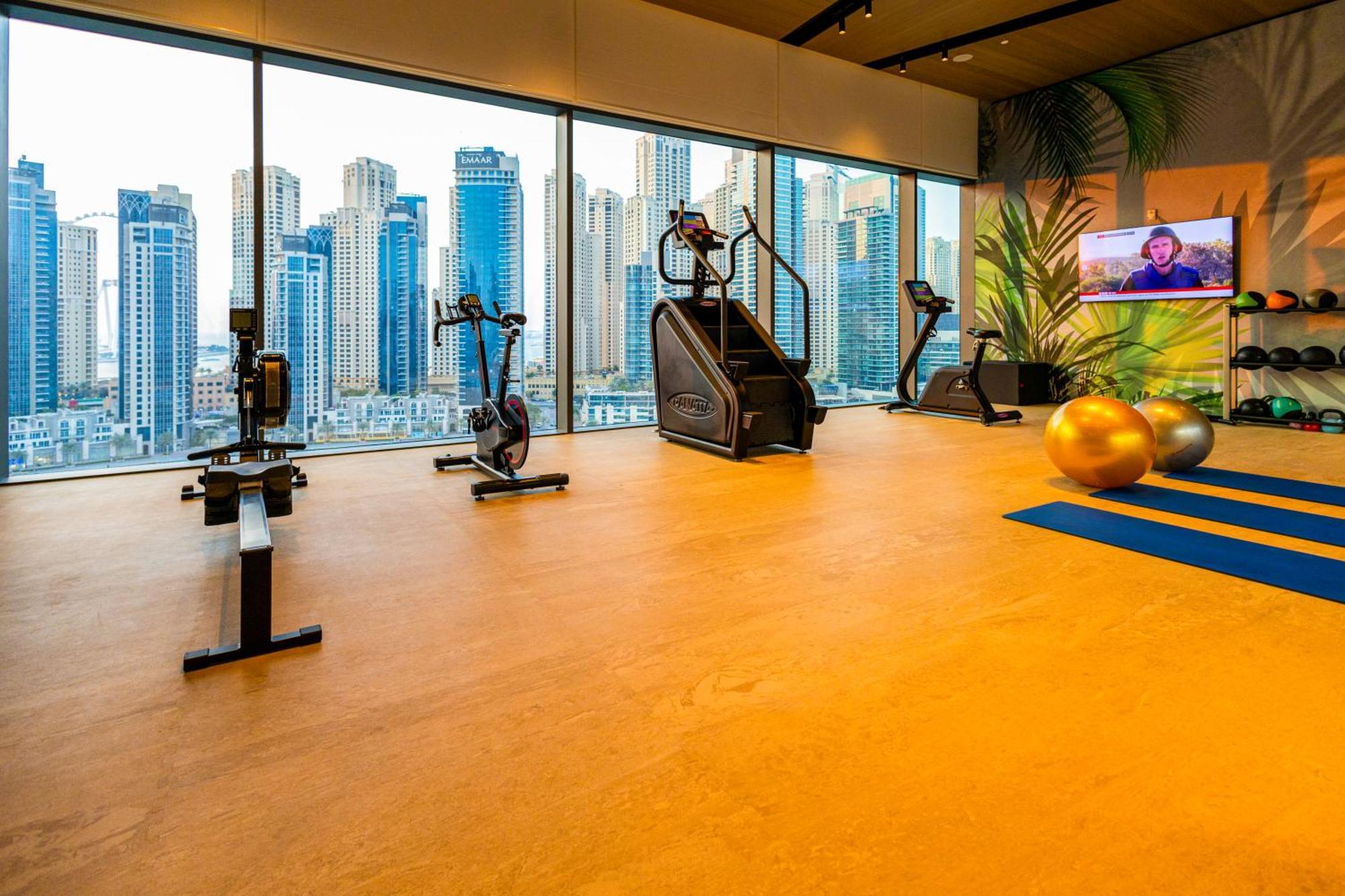 Vida Marina & Yacht Club , And Residences , Luxurious 2br Apartment