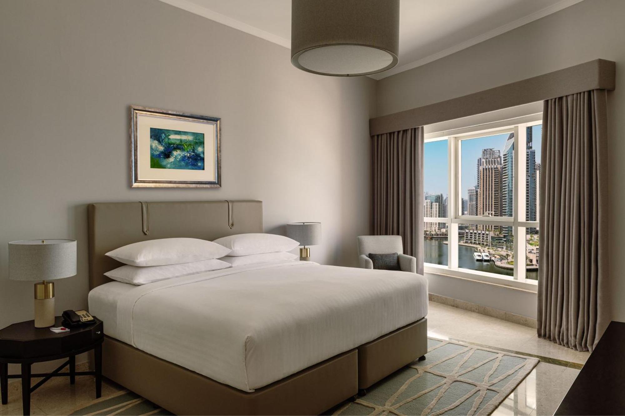 Marriott Harbour And 4*