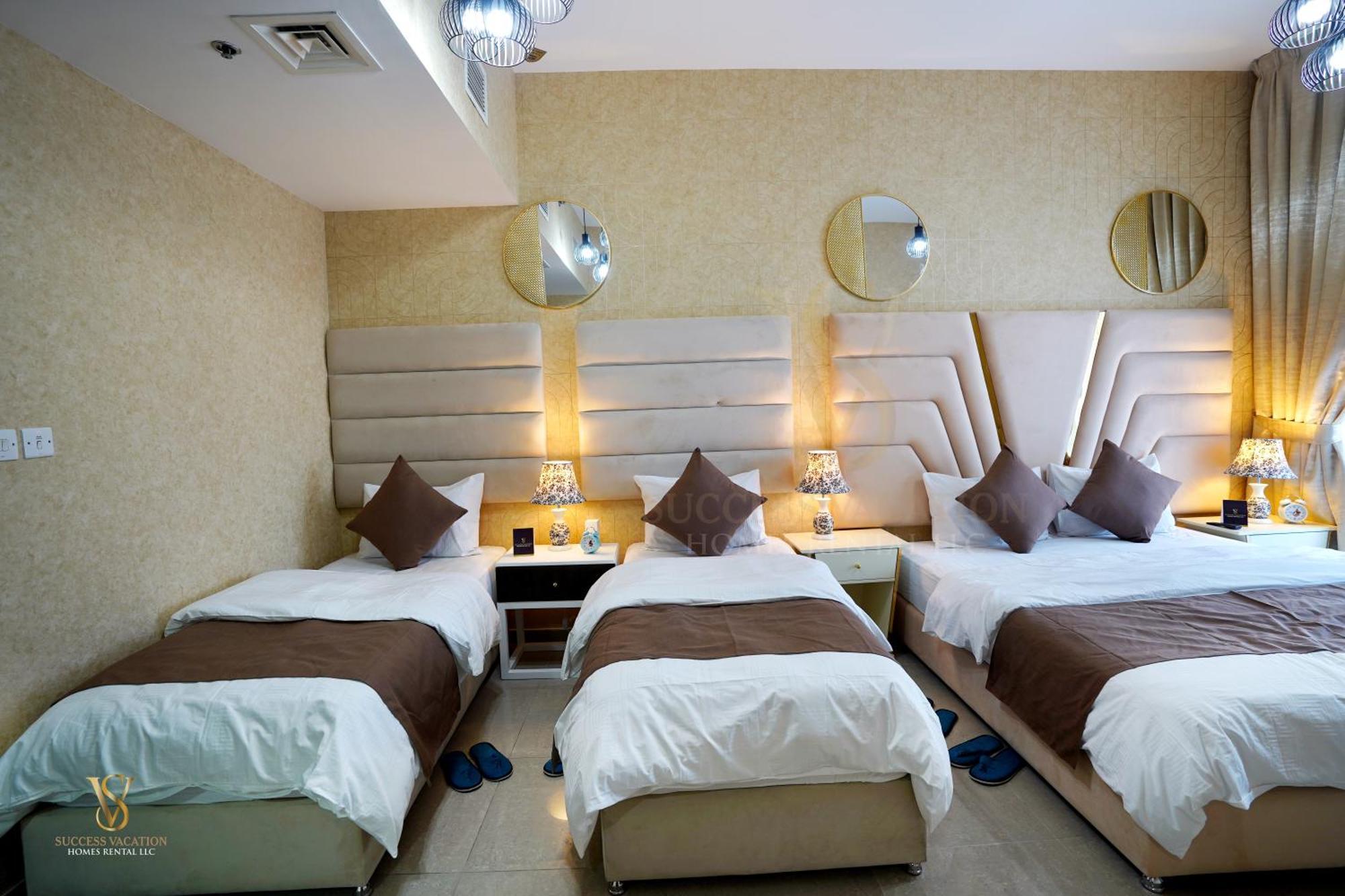 Daire Marina , Success Luxury Apartments, Near Jbr And Metro Station-daily Free Housekeeping Included *