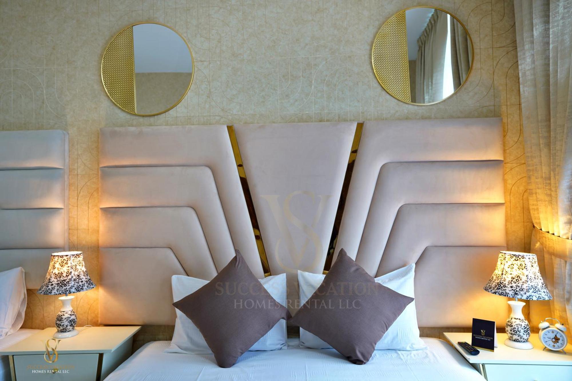 Daire Marina , Success Luxury Apartments, Near Jbr And Metro Station-daily Free Housekeeping Included