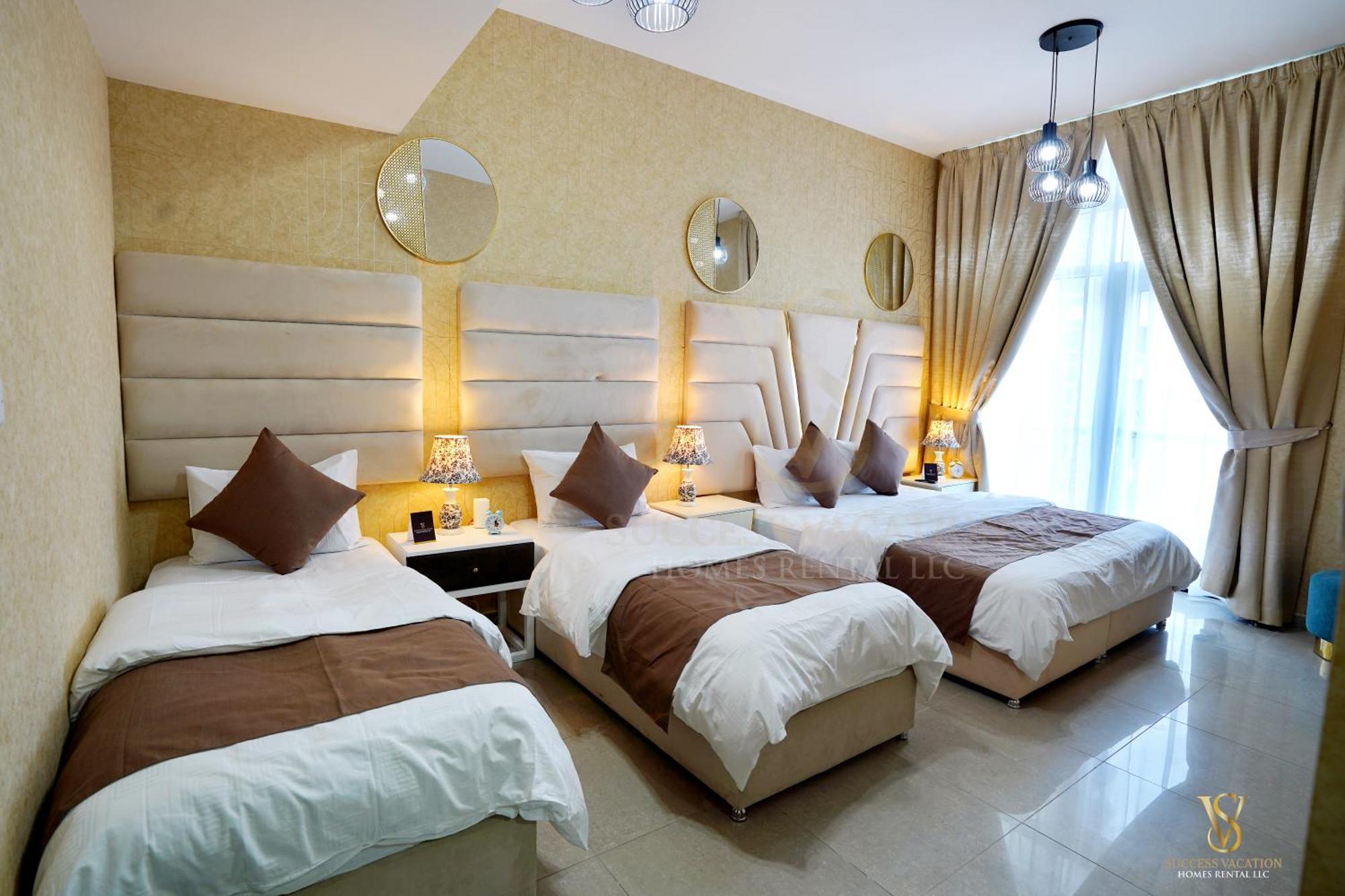 Marina , Success Luxury Apartments, Near Jbr And Metro Station-daily Free Housekeeping Included * Dubai