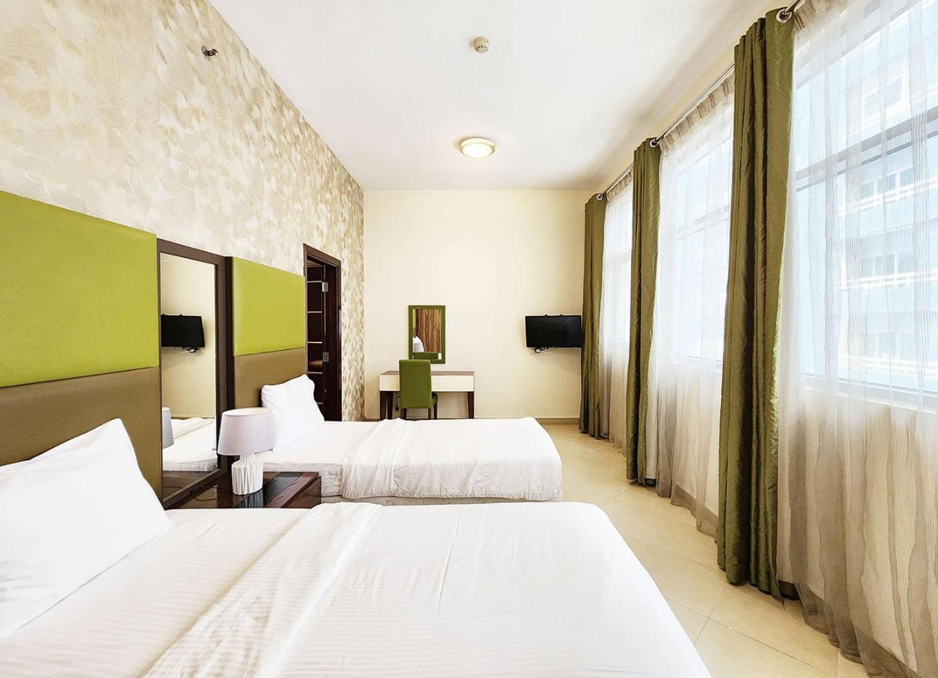 Rh- Modern Urban Oasis, Spacious 02rb Near Mall Of Emirates