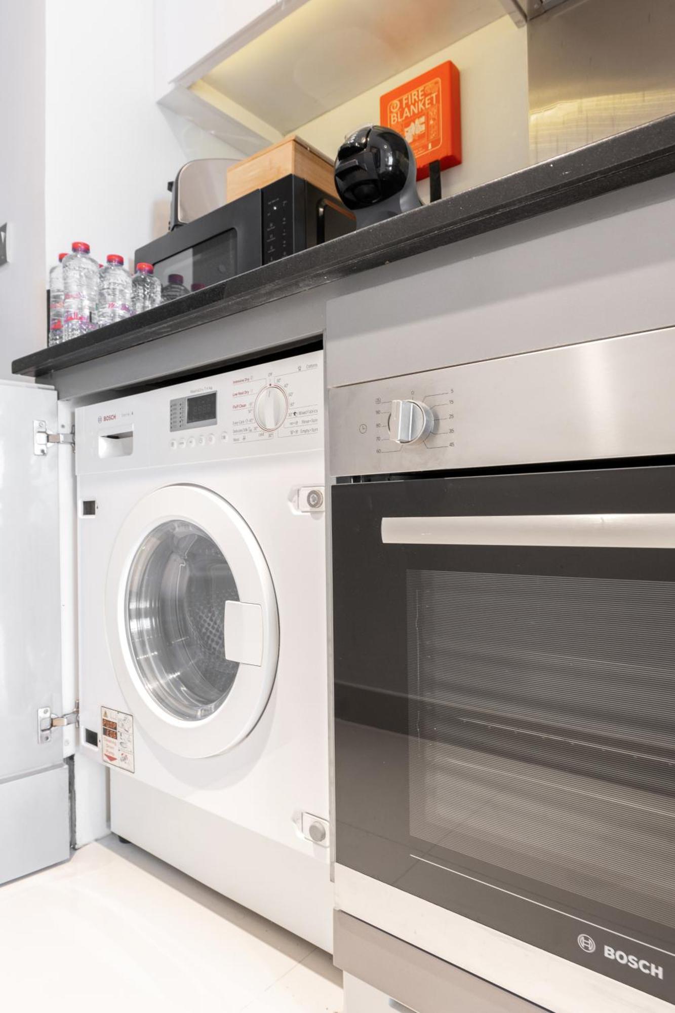 Daire Downtown Ultra Luxury - - 5 Star Facilities- 15 Min Walk To Fountain