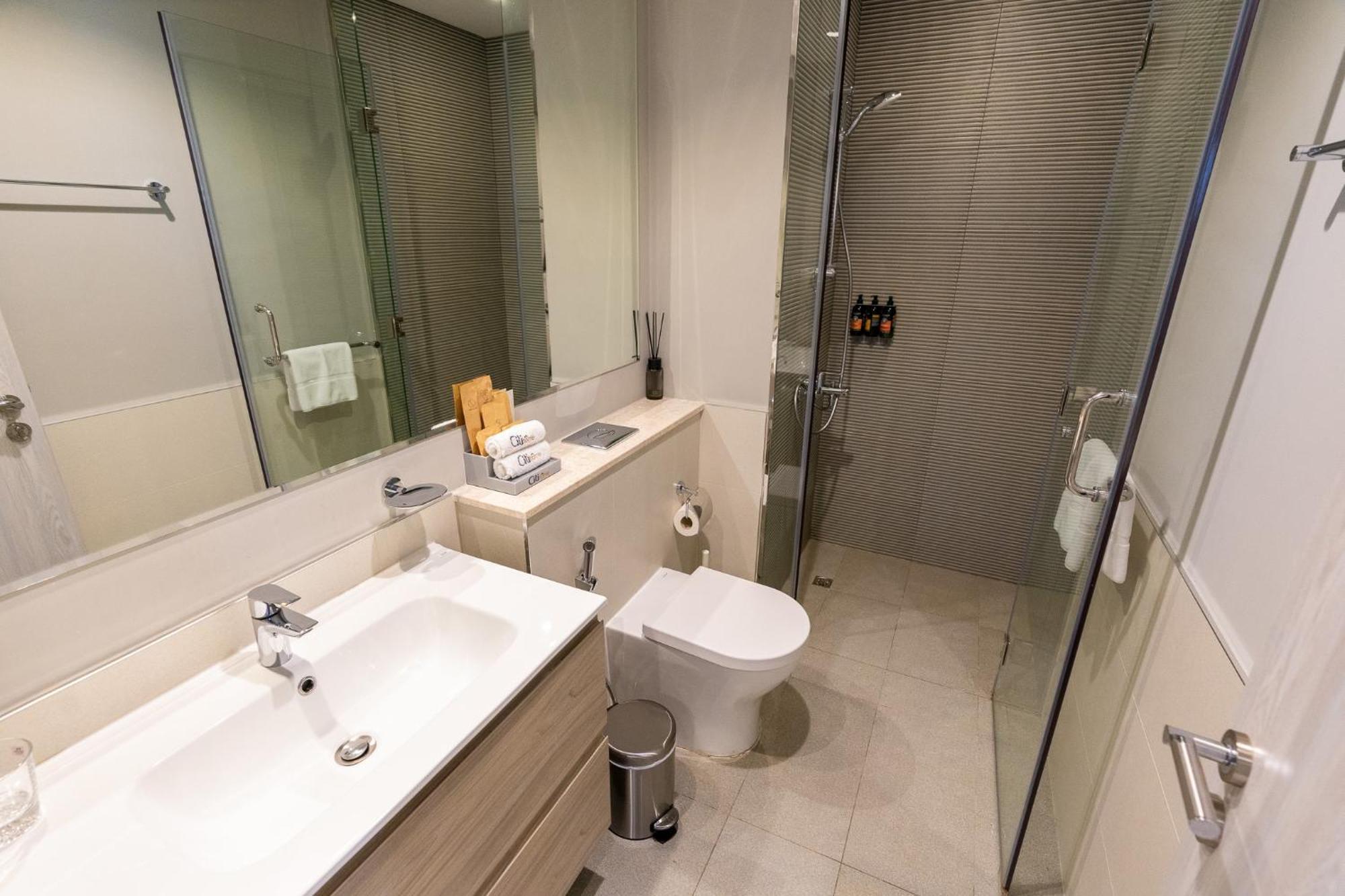 Citihome - Newly Furnished In Business Bay Daire