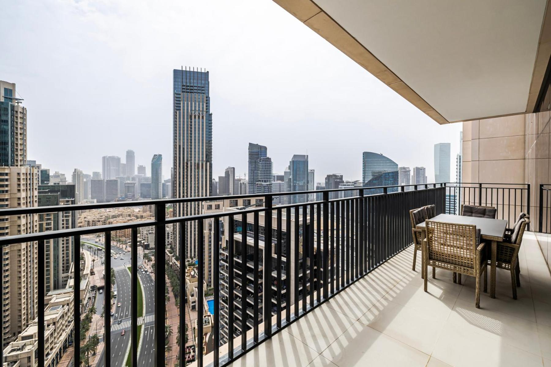 Apartment Nox Spacious 3br In Boulevard Crescent Tower Summer *