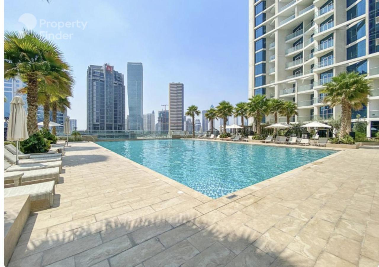 Business Bay Modern With A Canal View At Damac Maison Prive 1616 Apartment *
