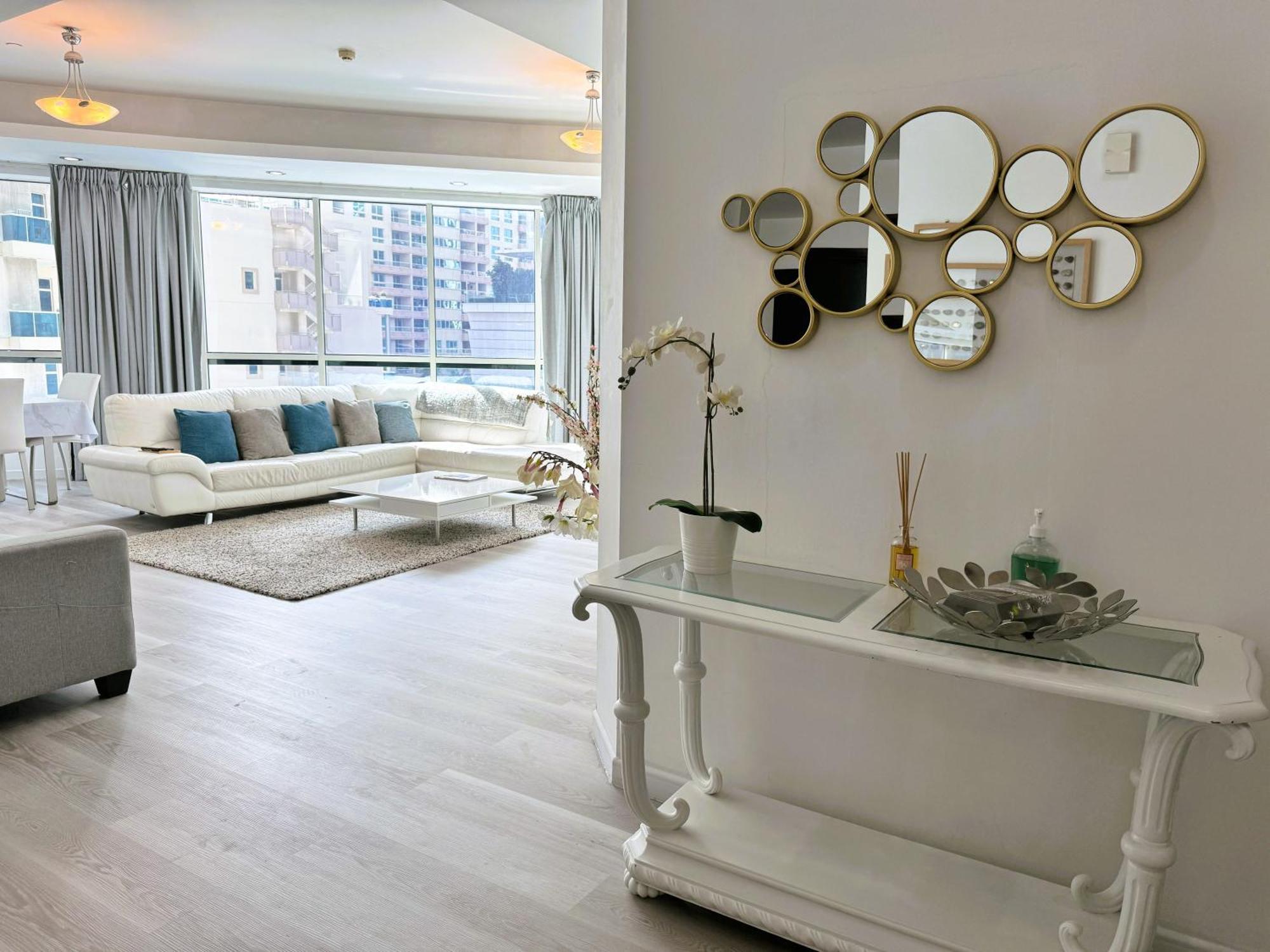 Apartment Marina - 5 Bedroom, Feel, Great Amenities